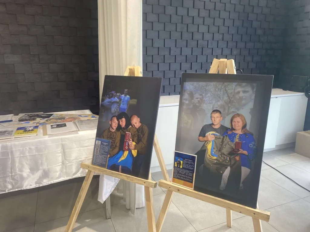 У Хмельницькому відзначили жителів області з нагоди Дня прапора та Дня незалежності