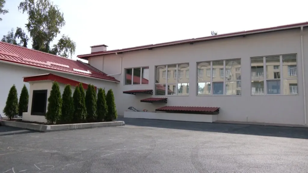У Хмельницькому відкрили укриття з класами, спортзалом та медпунктом