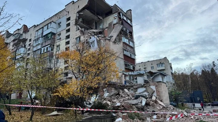 У Хмельницькому стався вибух у багатоповерхівці: є травмовані