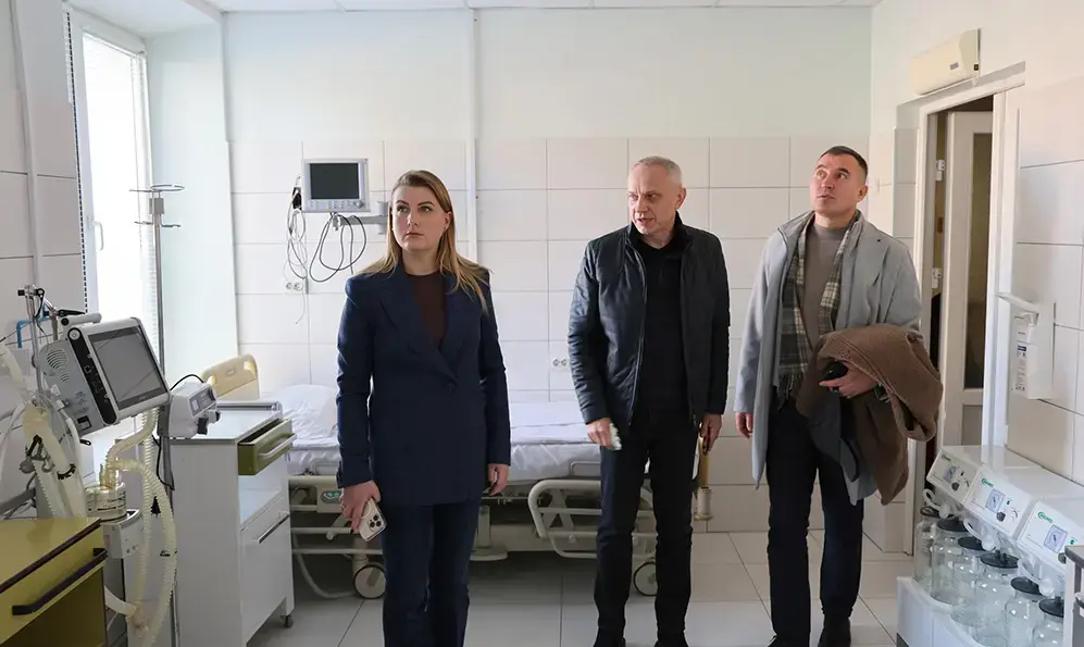 Обладнання на майже 4 мільйони гривень придбали для лікарні у Старокостянтинові