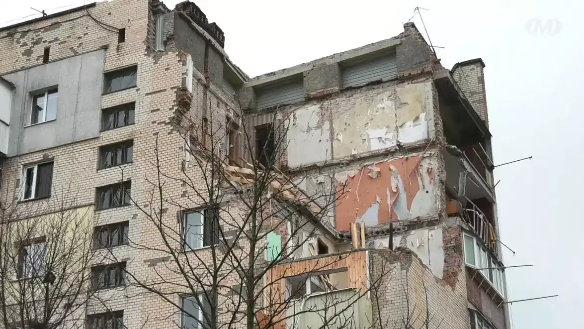 У будинку на Тернопільській, де був вибух, почали будувати саркофаг