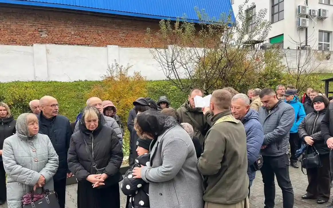 «Завжди йшов першим»: у Хмельницькому попрощалися із Сергієм Пастухом