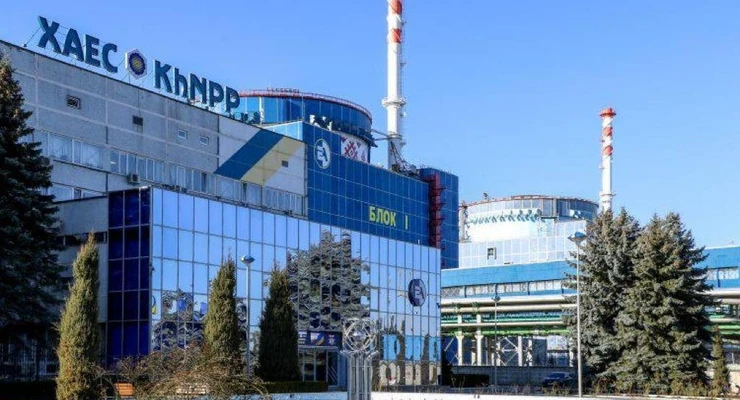Хотіли заробити на захисті Хмельницької АЕС: деталі корупційної схеми в енергетиці під час війни