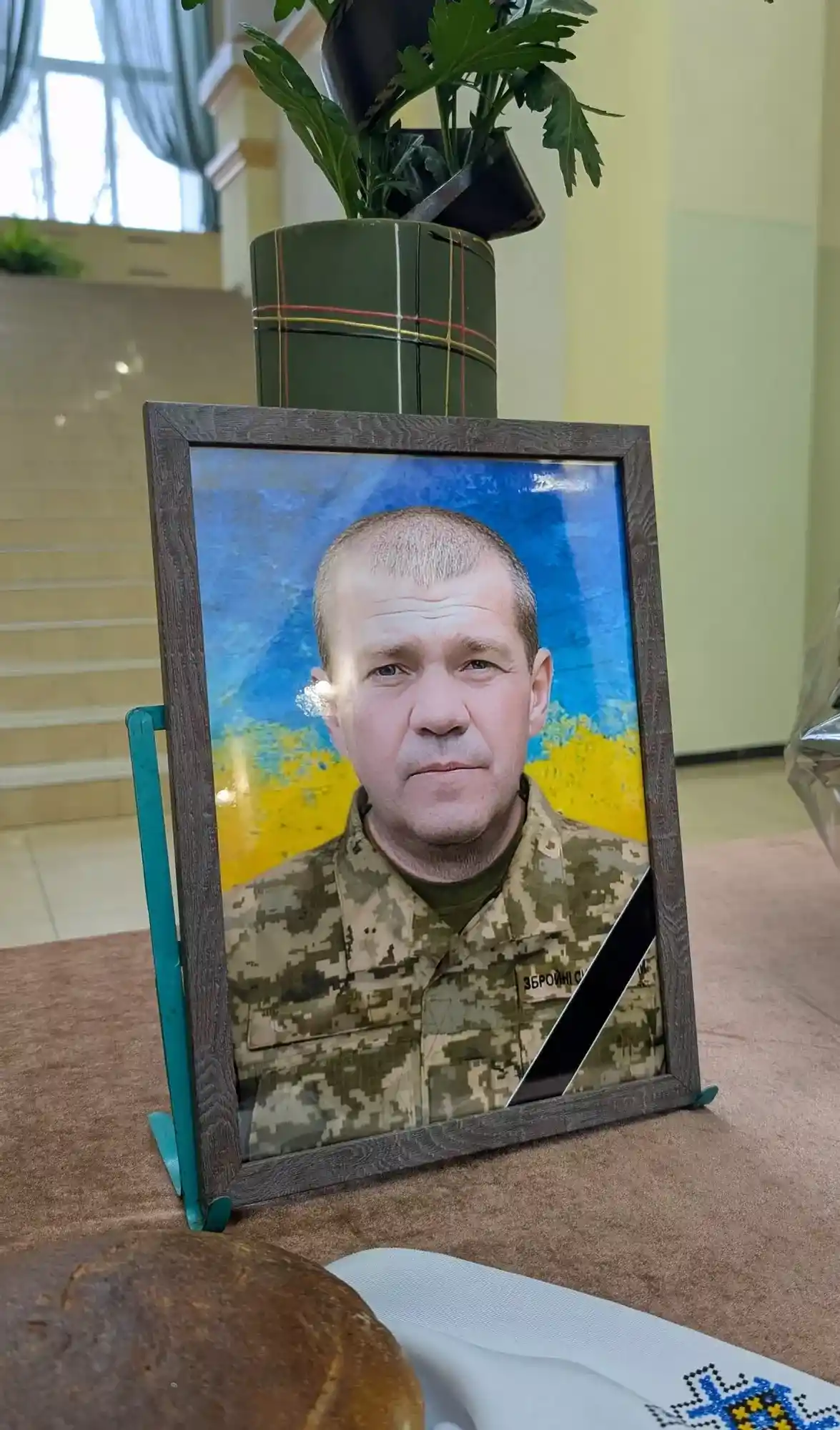 На Хмельниччині попрощалися із двома захисниками