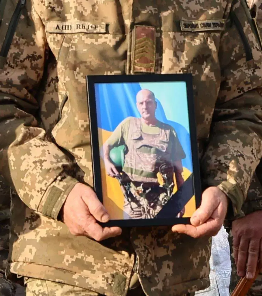 На Хмельниччині попрощалися із двома захисниками