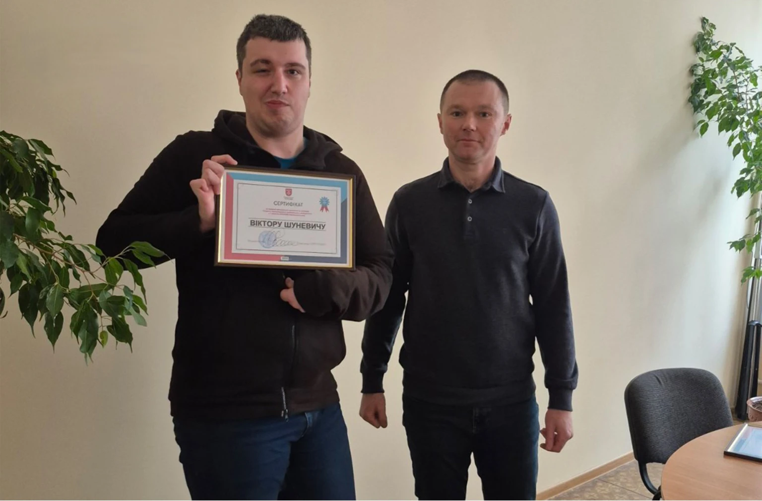 Студенти пільгових категорій Хмельницької громади отримали матеріальну допомогу до Дня студента
