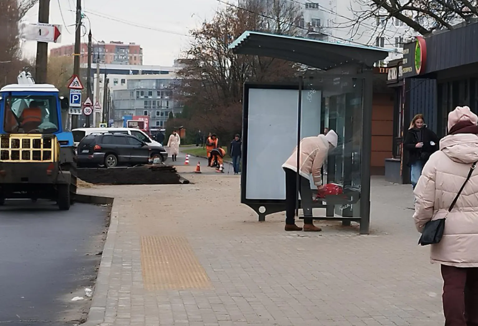 У Хмельницькому відновили зупинку громадського транспорту після смертельної ДТП