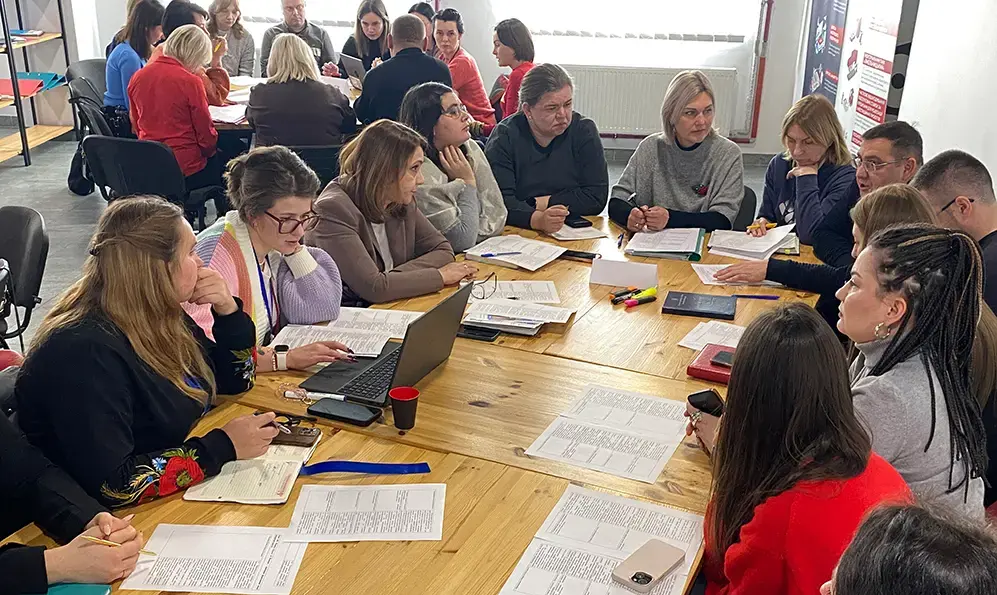 Хмельницька громада розробляє комплексну програму підтримки ветеранів та їх родин