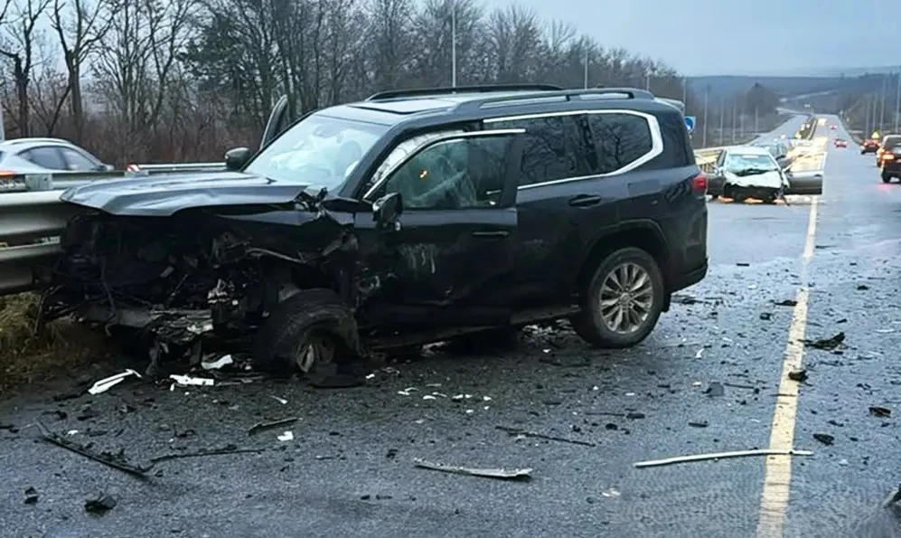 Внаслідок ДТП у Хмельницькому районі травмувалися двоє осіб
