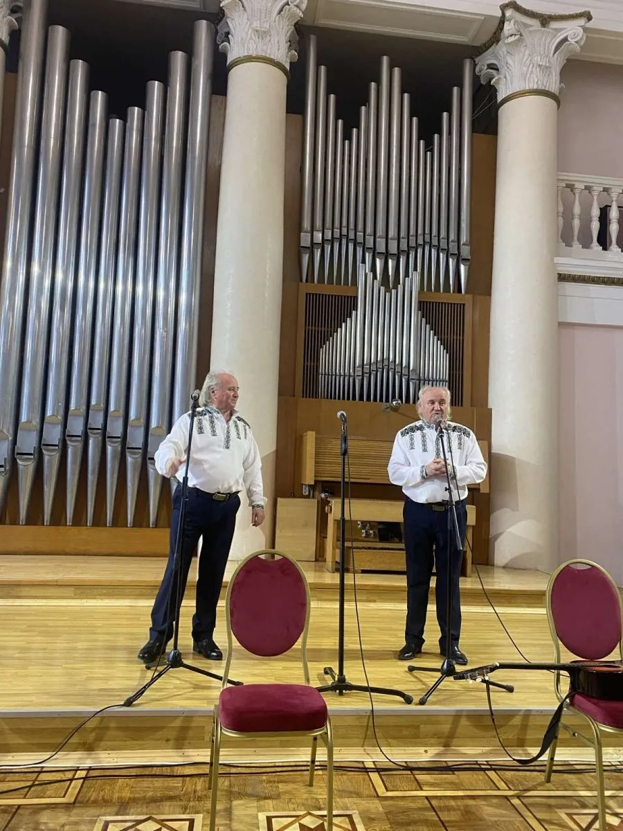Cольний концерт Михайла Люшні.