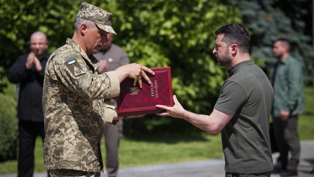 Льотчик з Хмельниччини Євген Булацик увійшов до списку УП100: його історія
