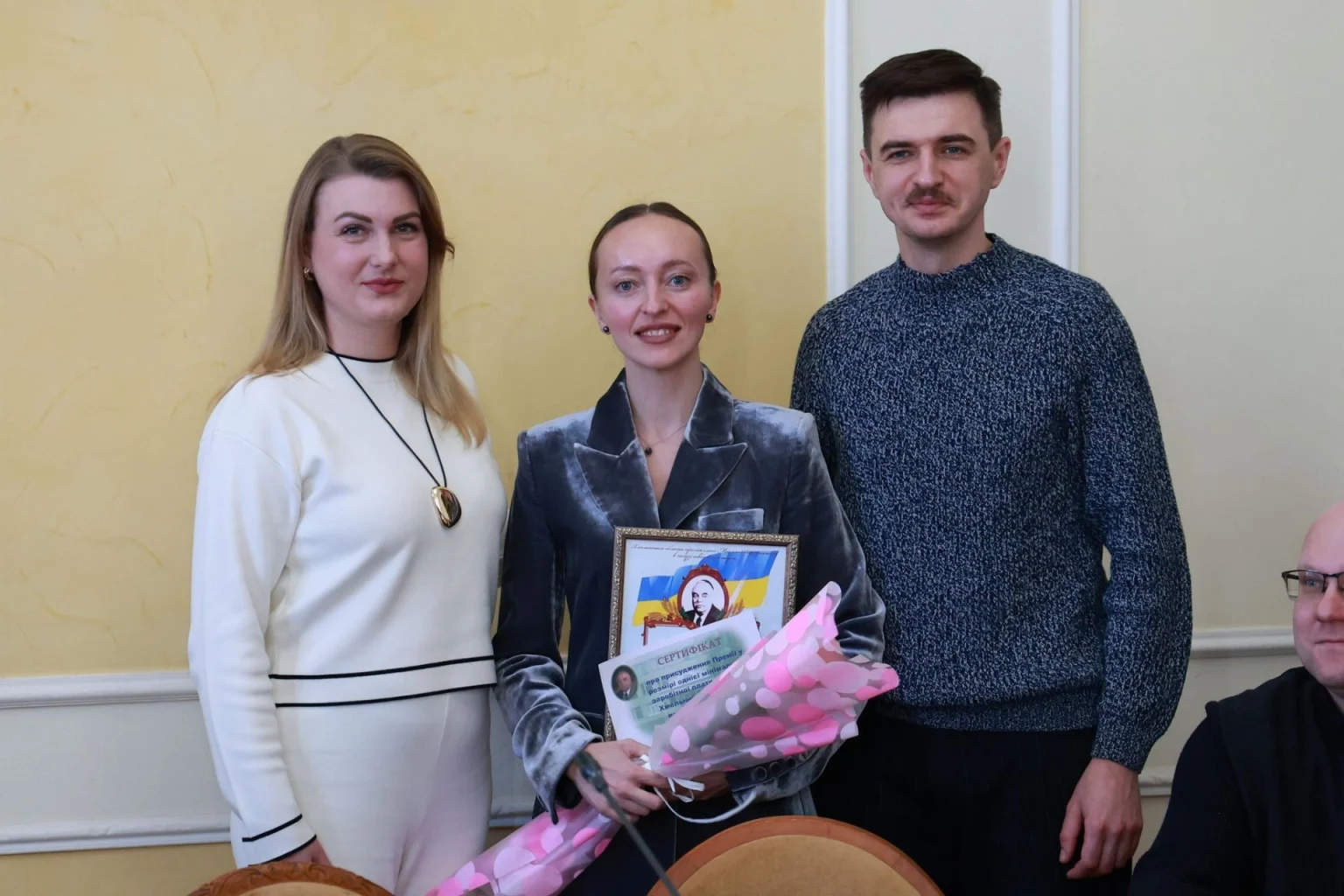 Педагоги і науковці Хмельниччини отримали премію імені Миколи Дарманського (ІМЕНА, ФОТО)