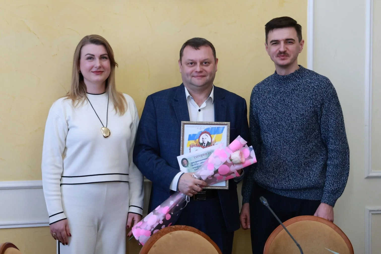 Педагоги і науковці Хмельниччини отримали премію імені Миколи Дарманського (ІМЕНА, ФОТО)