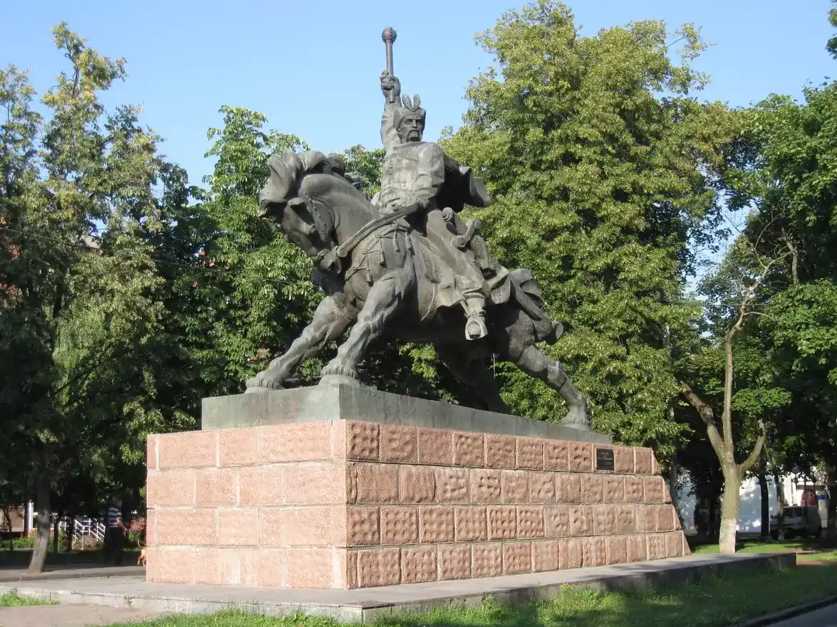 6 найстаріших пам’ятників Хмельницького: історія