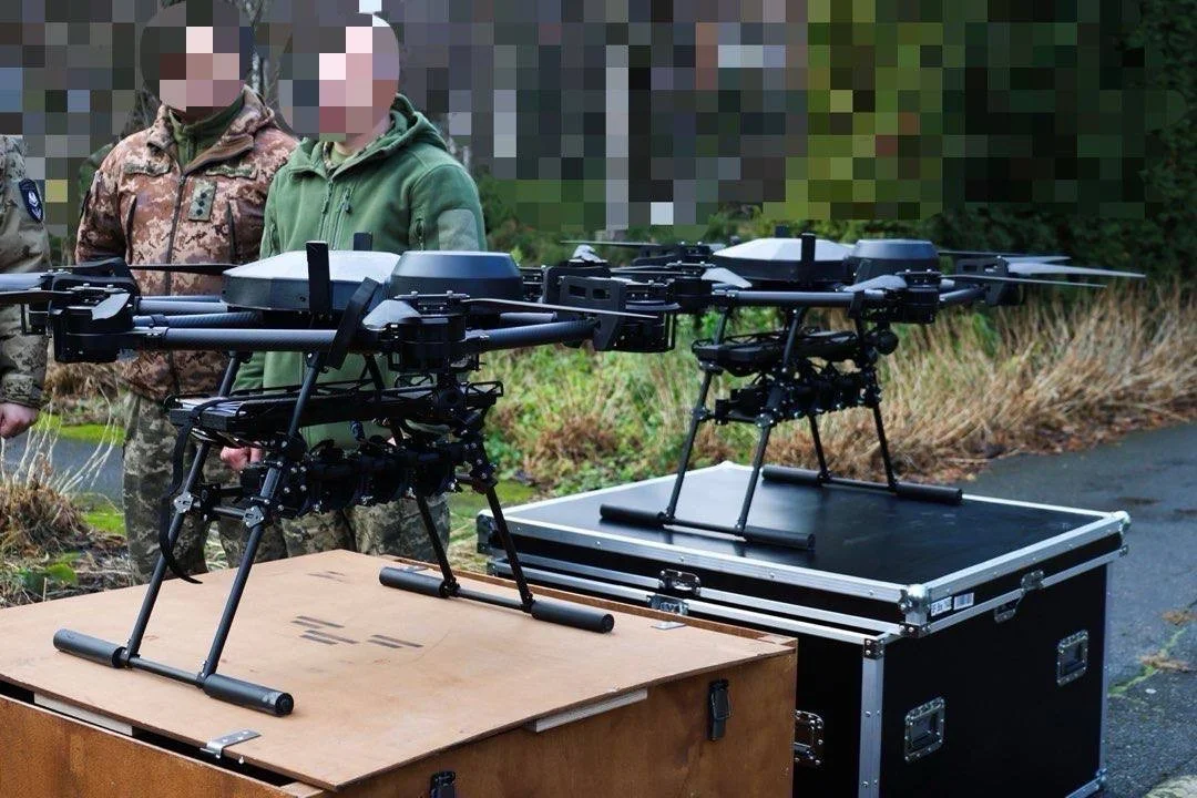 Комунальні установи Хмельниччини зібрали майже мільйон гривень на бойові дрони для фронту