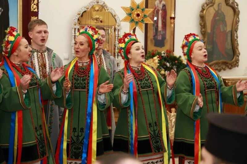 Різдвяна пісня як спільна молитва: на Хмельниччині провели обласний фестиваль колядок
