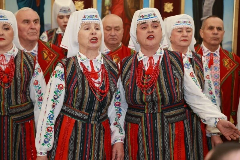Різдвяна пісня як спільна молитва: на Хмельниччині провели обласний фестиваль колядок