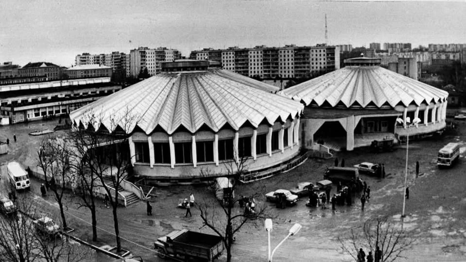 Від ярмарків до павільйонів: як формувався центральний ринок Хмельницького