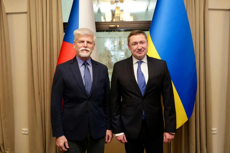Президент Чехії прибув на Львівщину: у центрі розмови – наслідки атаки та військова підтримка України