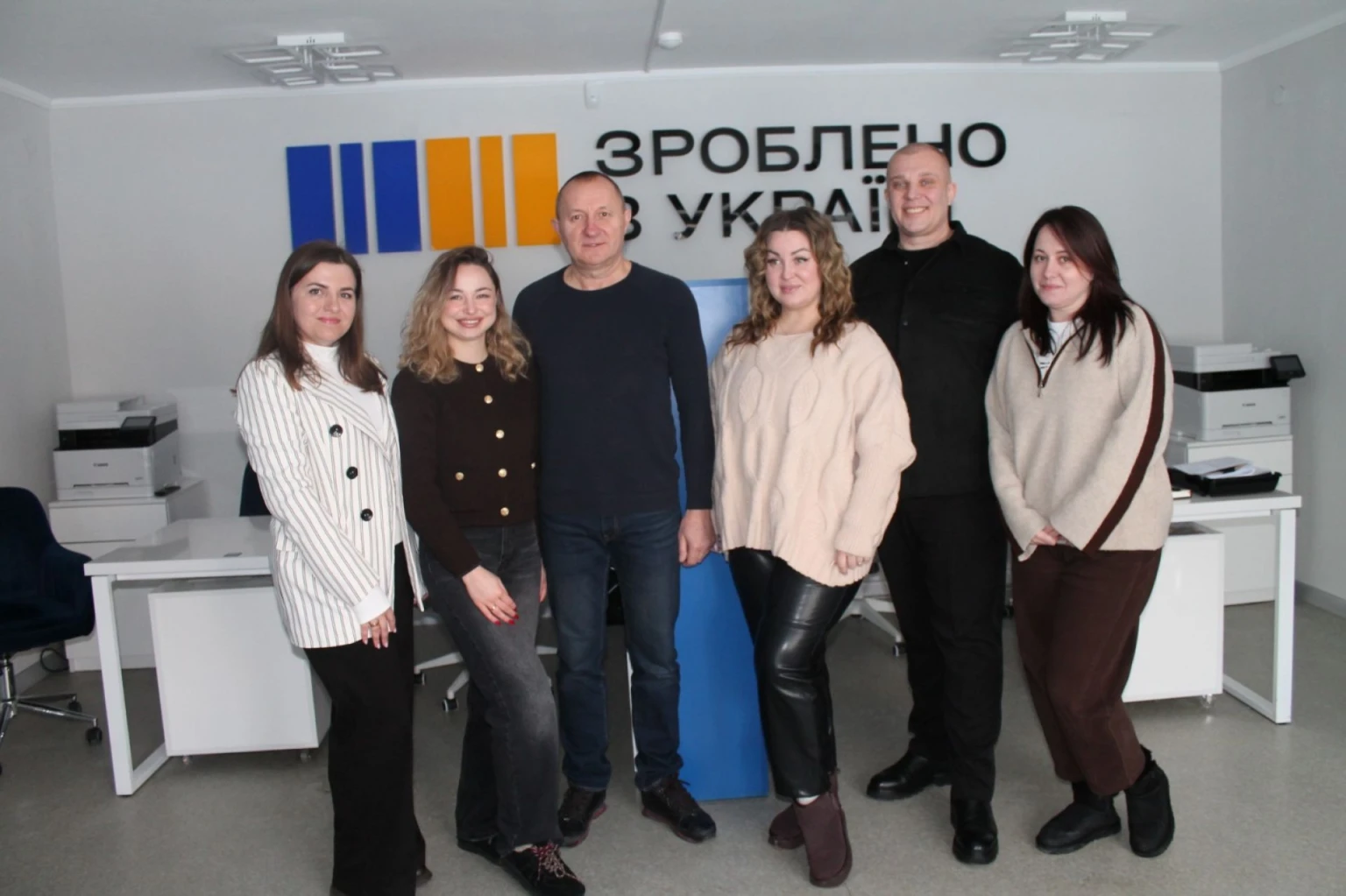 Інвестиції у власну справу: 24 мешканці Хмельниччини отримали 8 мільйонів гривень на розвиток бізнесу