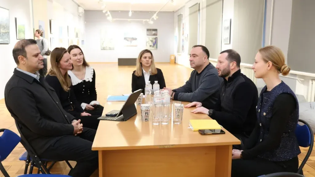 Інвестиції в майбутнє: Хмельниччина та ЮНІСЕФ посилюють систему захисту дітей