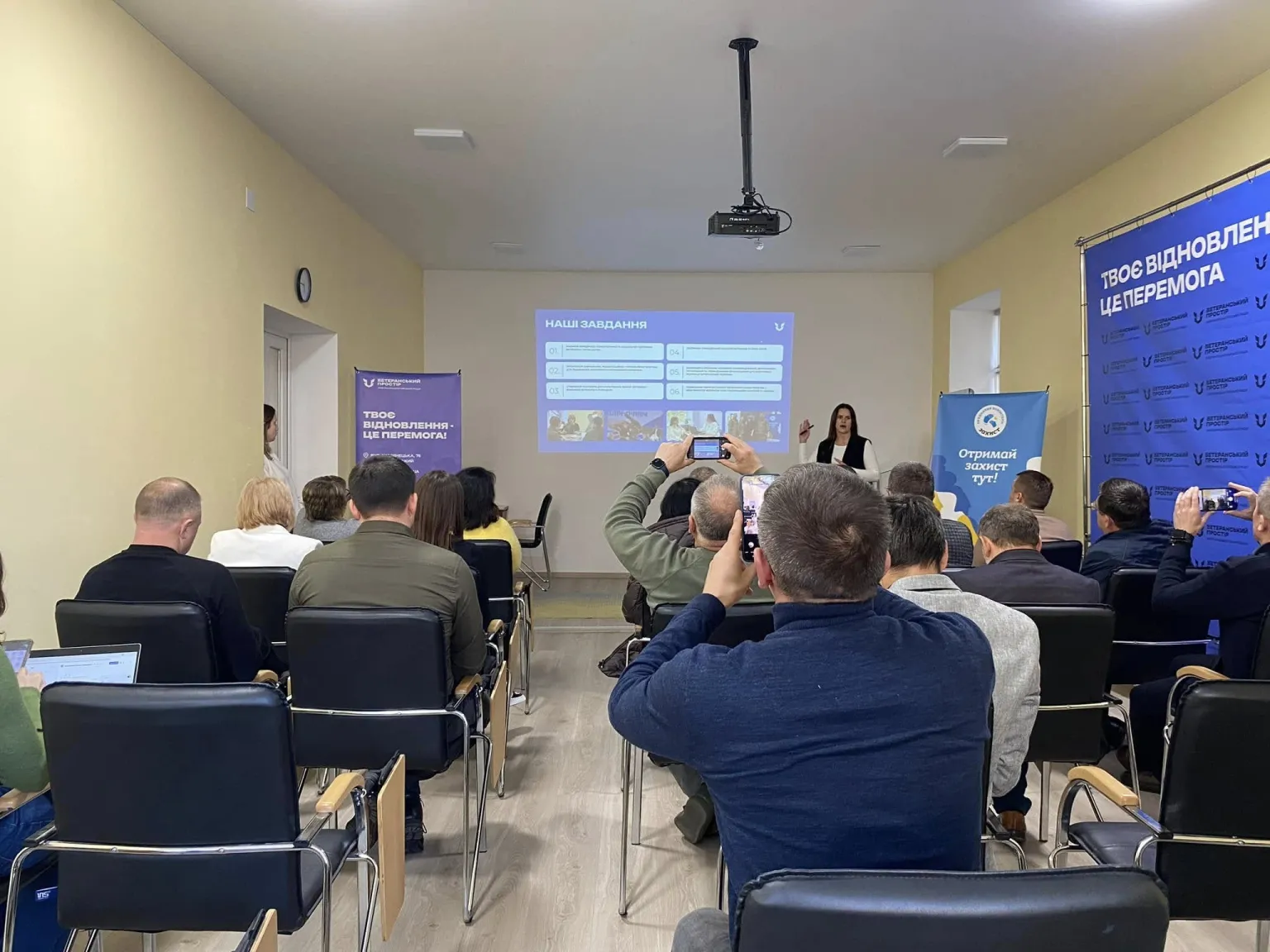 У Хмельницькому ветеранів запрошують на відновлювальне заняття з йоги
