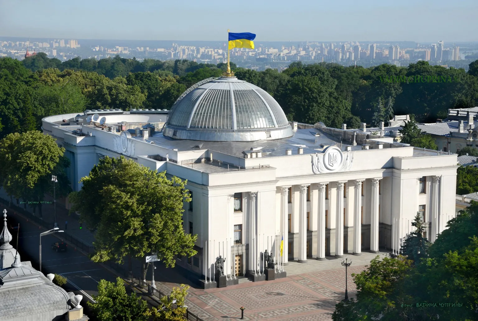 Захист гідності в однострої: Рада впроваджує жорсткі заходи проти дискримінації в армії