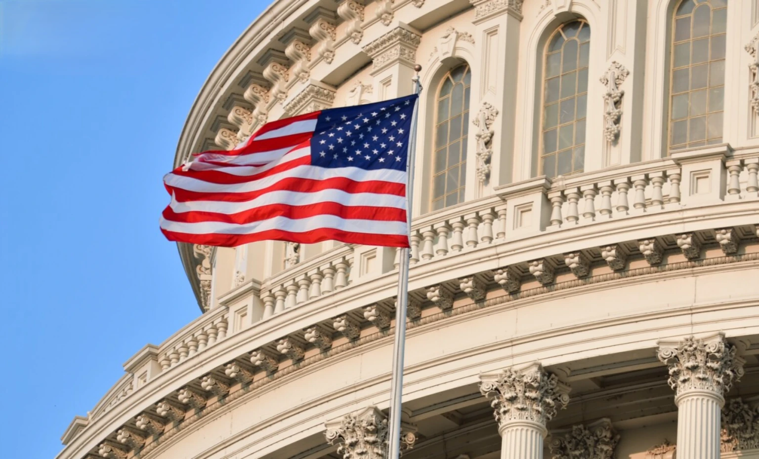 Адміністрація Трампа послабила нафтові обмеження проти РФ: у Конгресі говорять про підрив санкційної політики