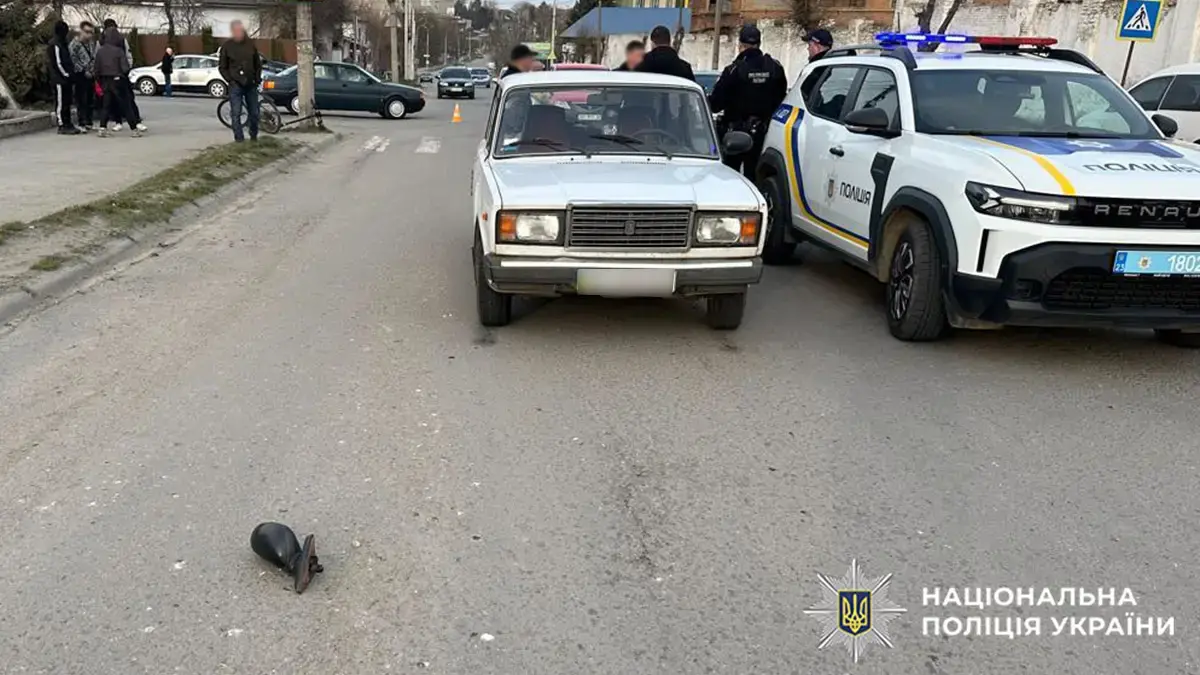 У Шепетівці водію ВАЗу оголосили підозру за наїзд на дитину: хлопчик у важкому стані
