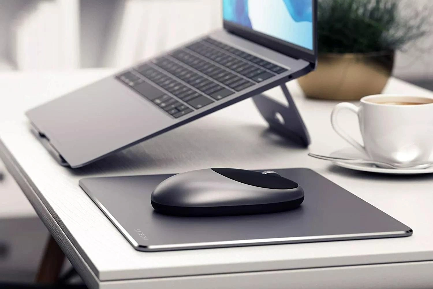 Satechi-M1-Wireless-Mouse_jpg_75