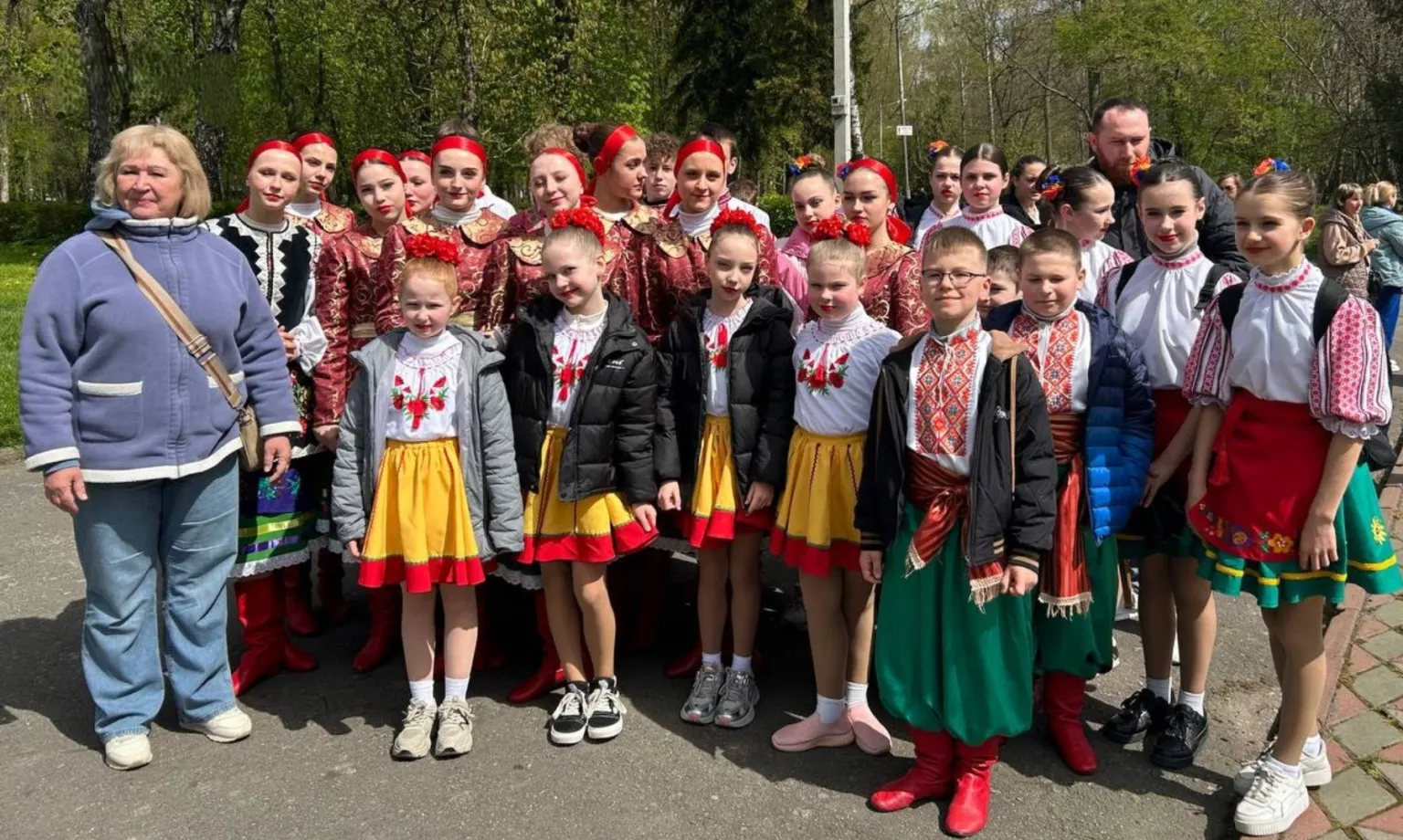 Танцювальний тріумф у Хмельницькому: 888 учасників встановили національний рекорд