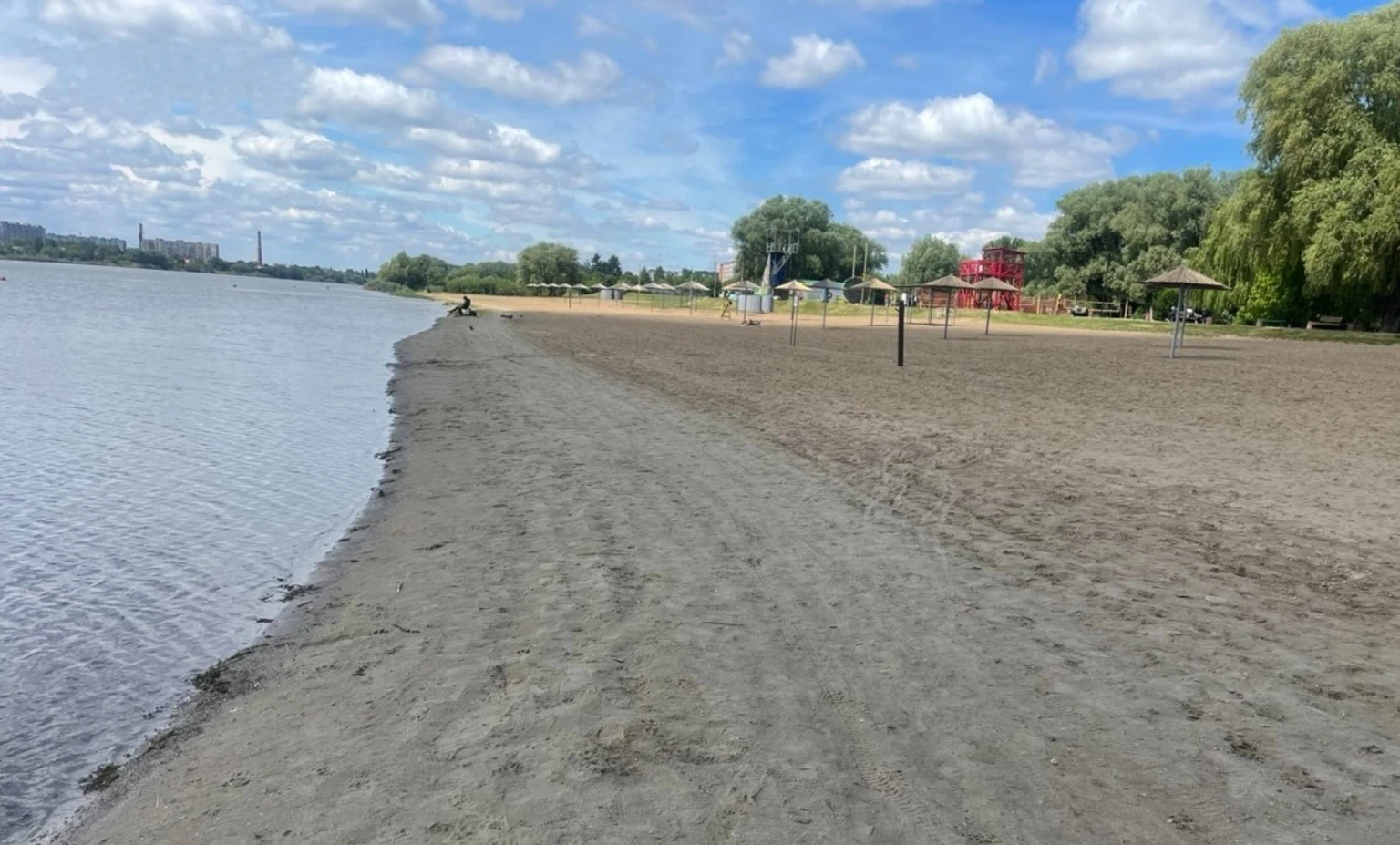 МОЗ оприлюднило перелік небезпечних зон для купання на Хмельниччині