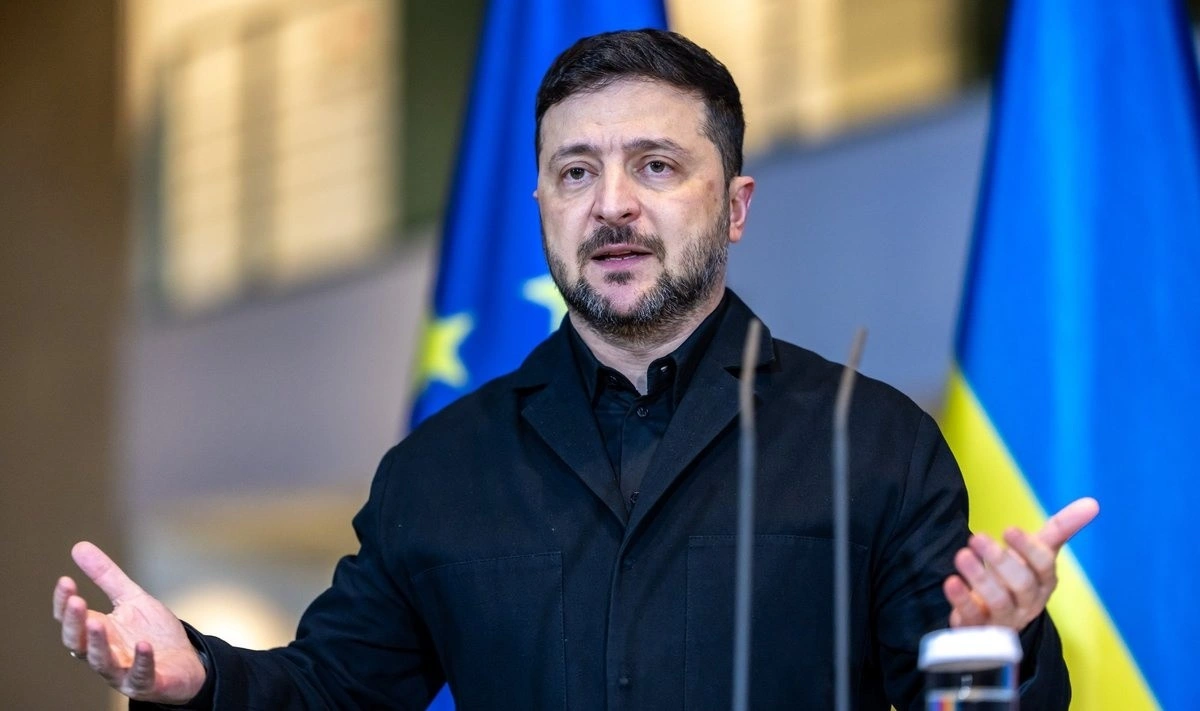 Демонстративний крок: українські урядовці повертають польські відзнаки