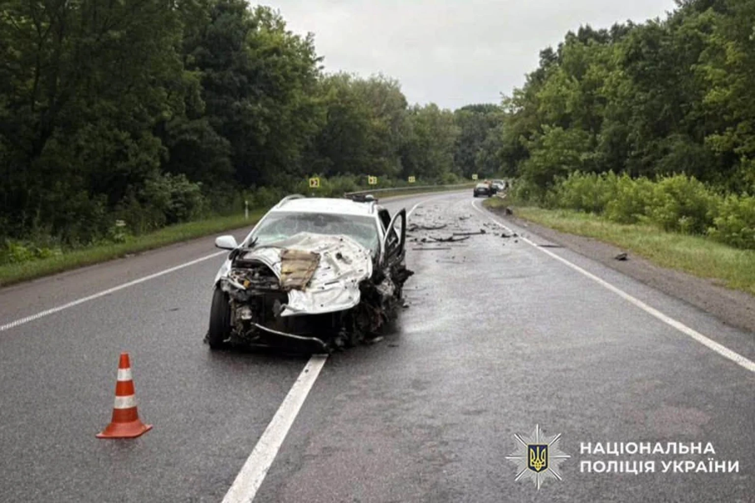 Масштабна автотроща під Хмельницьким: є постраждалий