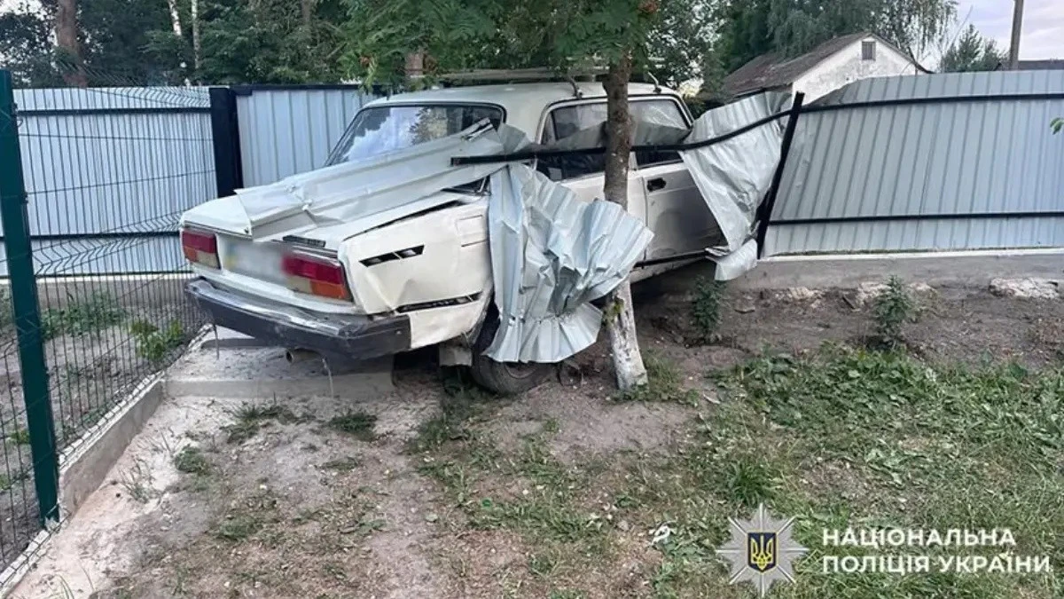 На Хмельниччині п’яний водій травмував двох дівчат