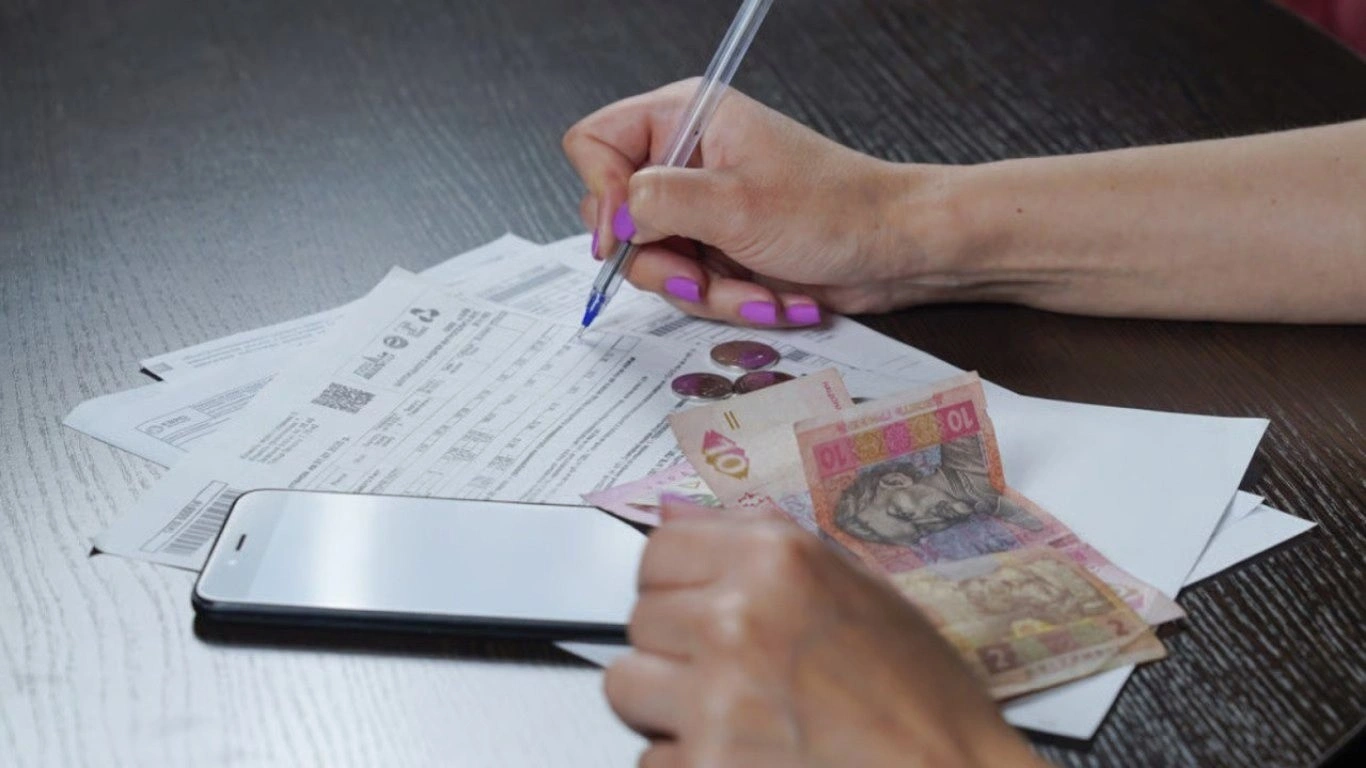 Важливі контакти комунальних служб Хмельницького: хто забезпечує комфорт мешканців