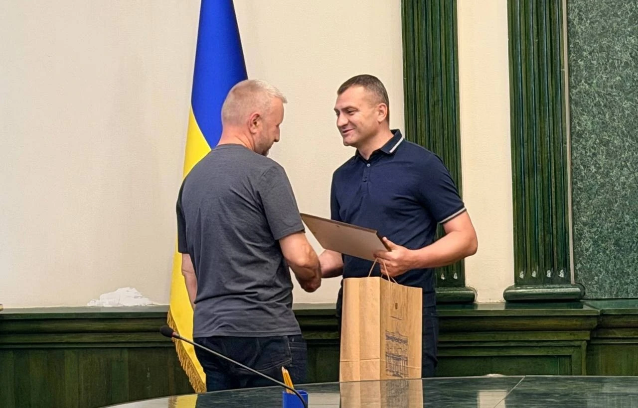 У Хмельницькому привітали підприємців і працівників торгівлі, які підтримують громаду та військових